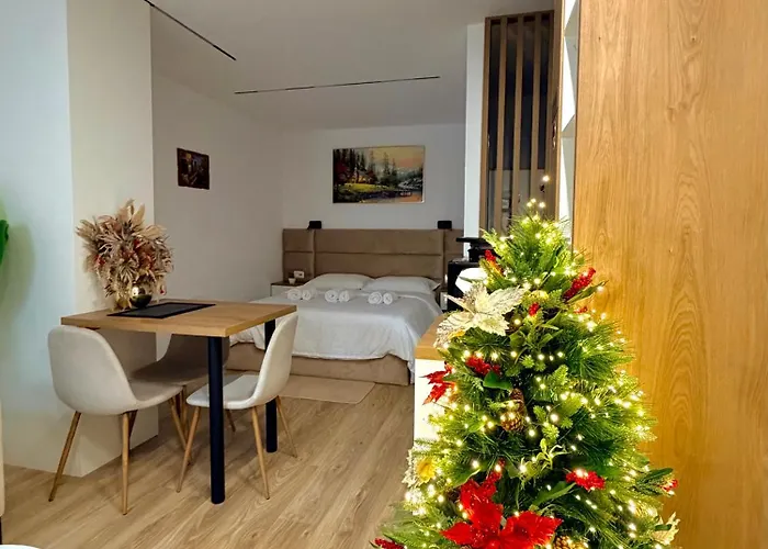 Apartamento Lois Tirana