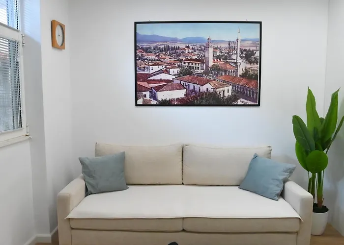 Apartment Lois Tirana